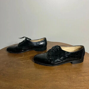 Kate‎ Spade women’s crocodile, print, black patent leather loafers size 8